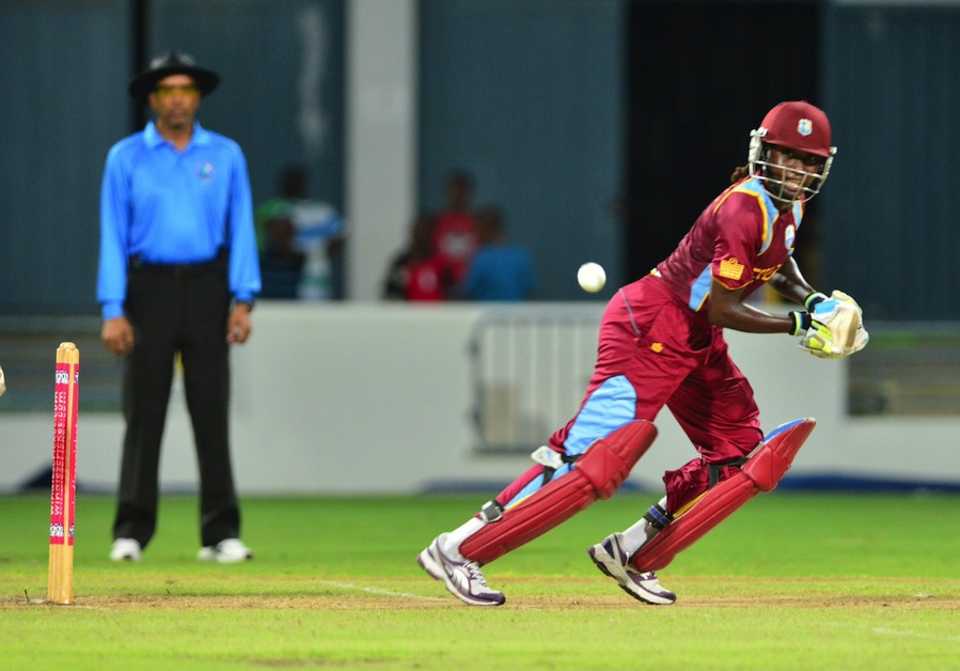 Stafanie Taylor top-scored for West Indies again