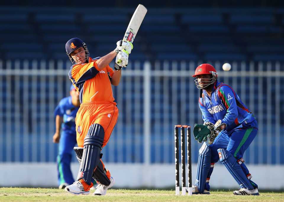 Peter Borren smacked 38 from 15 balls to seal victory