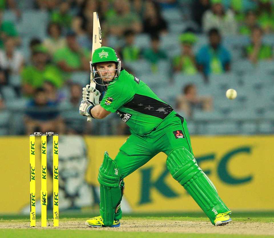 Brad Hodge lines up to play a shot during his innings of 64, Sydney Thunder v Melbourne Stars, Big Bash League 2013-14, Sydney, January 1, 2014