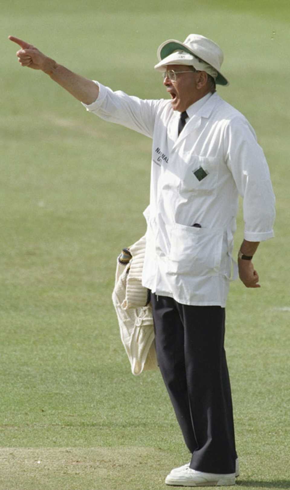 Dickie Bird gives his last decision in a Test as Man of the Match Jack Russell is out lbw, England v India, 2nd Test, Lord's, June 24, 1996