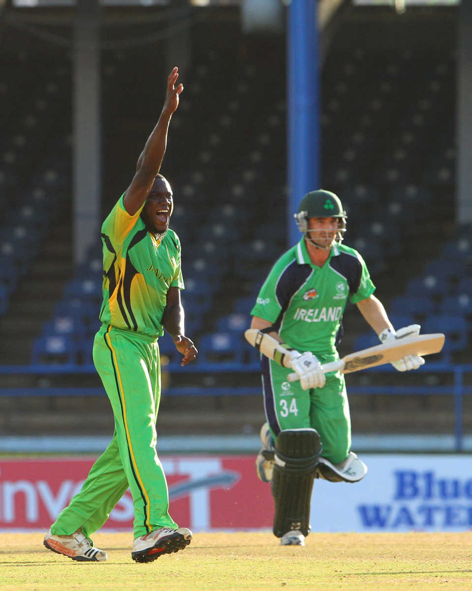 Jerome Taylor wins an lbw appeal against Ireland's Tim Murtagh