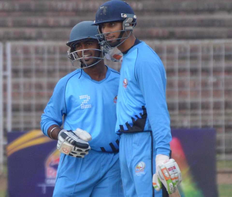 Kevin Almeida and Sumit Ghadigaonkar hit unbeaten fifties, Rizvi College Mumbai v Marwari College Ranchi, Red Bull Campus Cricket 2014, Chandigarh, February 4, 2014