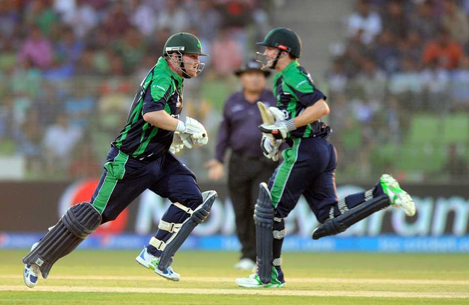 Paul Stirling and William Porterfield put on 80 for Ireland