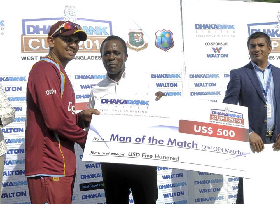 Sunil Narine receives the Man-of-the-Match award, West Indies v Bangladesh, 2nd ODI, St George's, Grenada, August 22, 2014