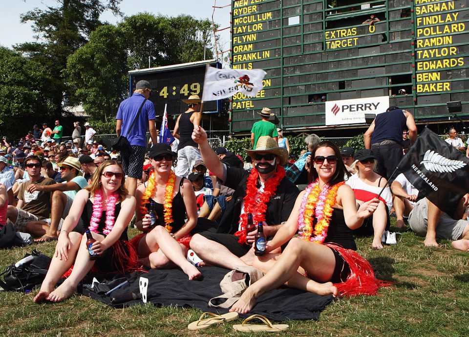 The spectators soak up the sun at Seddon Park