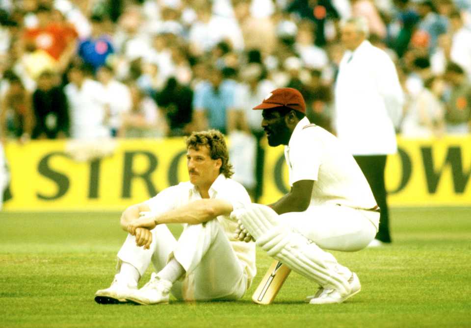 Ian Botham doesn't know how to stop Viv Richards, England v West Indies, 1st ODI, Old Trafford, May 31, 1984