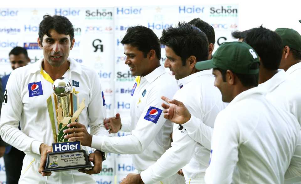 Misbah-ul-Haq and his team-mates savour the series win, Pakistan v Australia, 2nd Test, Abu Dhabi, 5th day, November 3, 2014