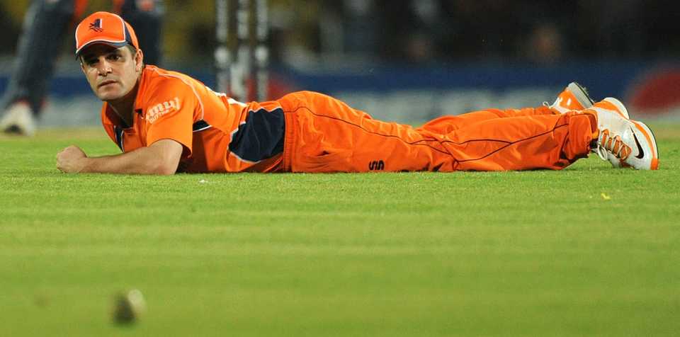 Peter Borren looks on in despair as the ball races away, England v Netherlands, Group B, World Cup, Nagpur, February 22, 2011