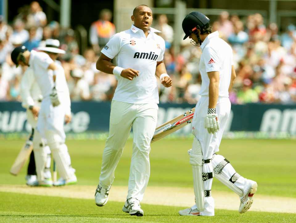Tymal Mills had Alastair Cook caught behind for 18