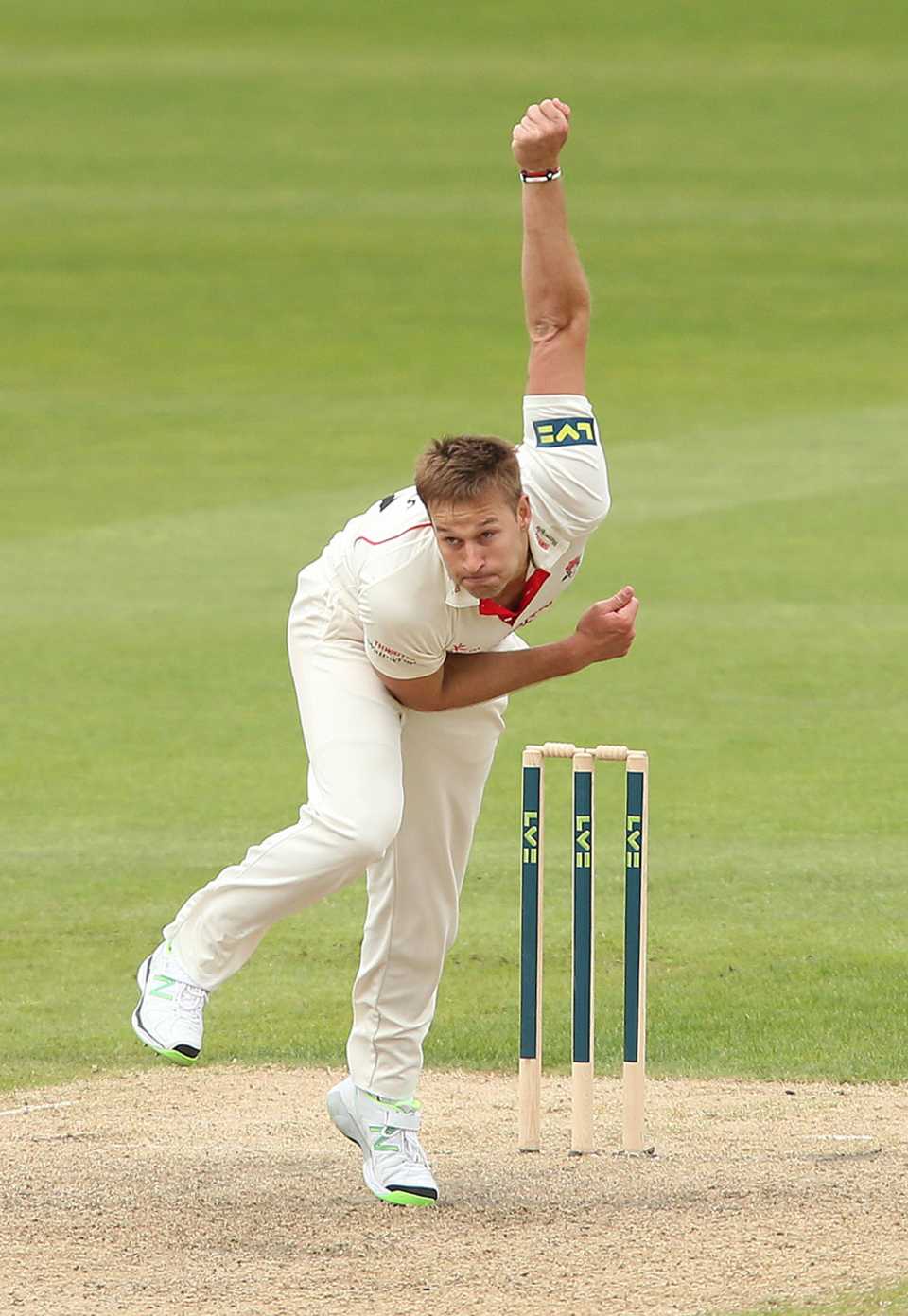 Kyle Jarvis picked up two cheap wickets