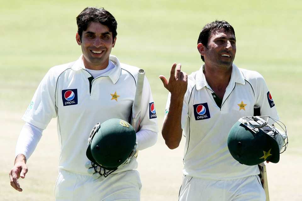 Misbah-ul-Haq and Younis Khan are all smiles after Pakistan's win