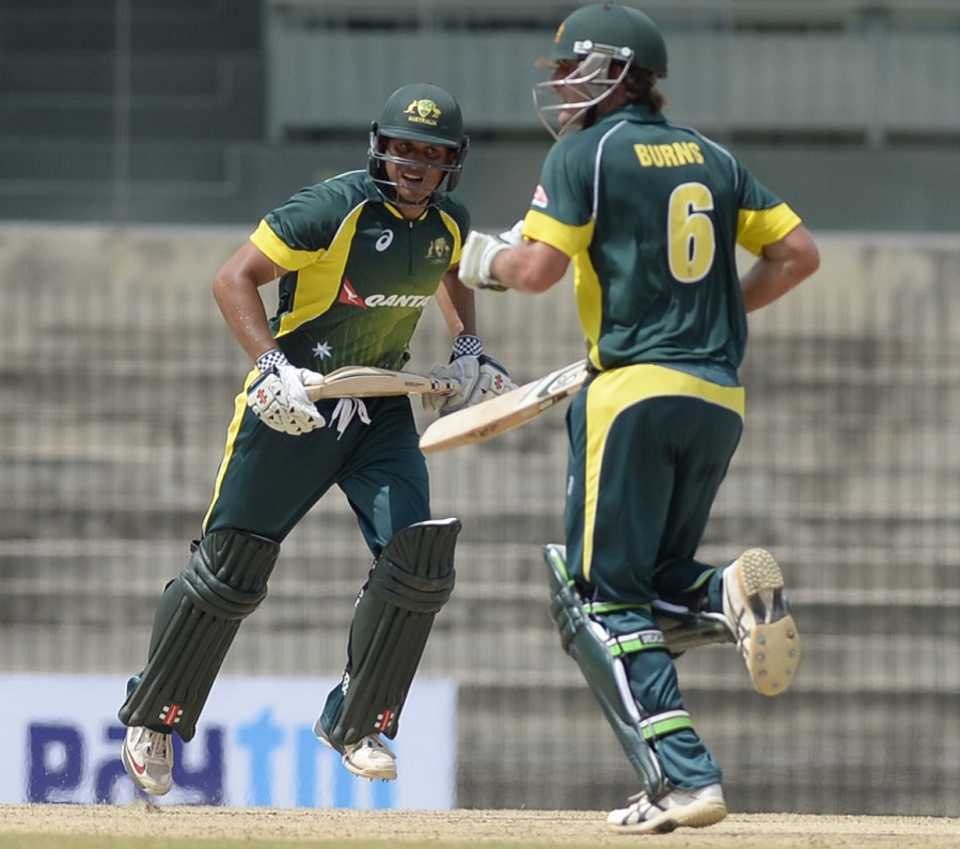 Usman Khawaja and Joe Burns put on 142 runs for the first wicket