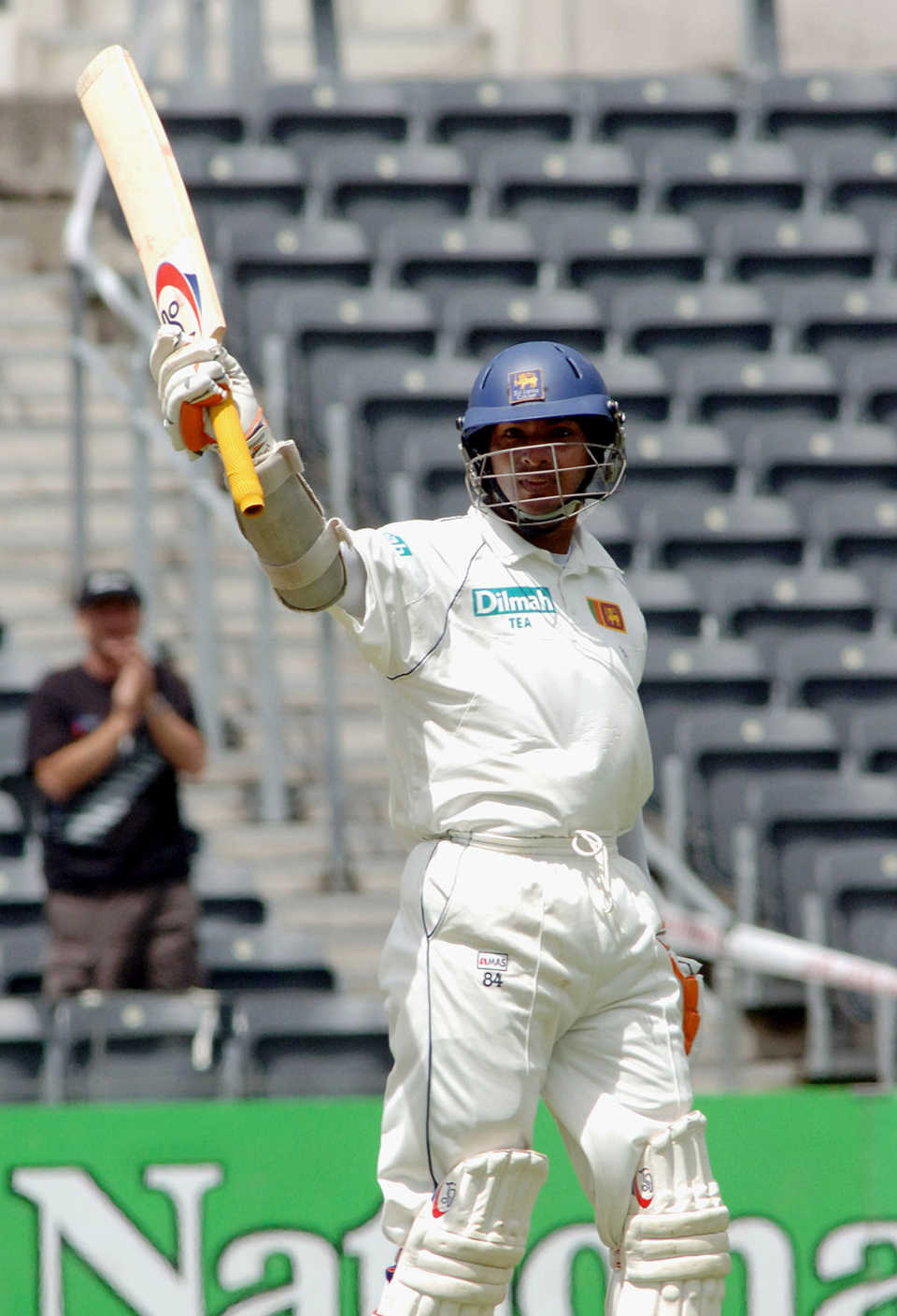 Kumar Sangakkara celebrates getting to a century, New Zealand v Sri Lanka, 1st Test, Christchurch, 3rd day, December 9, 2006