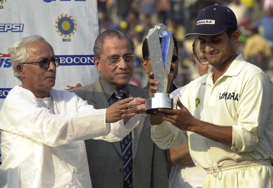 Sourav Ganguly receives the series trophy in the company of Jagmohan Dalmiya