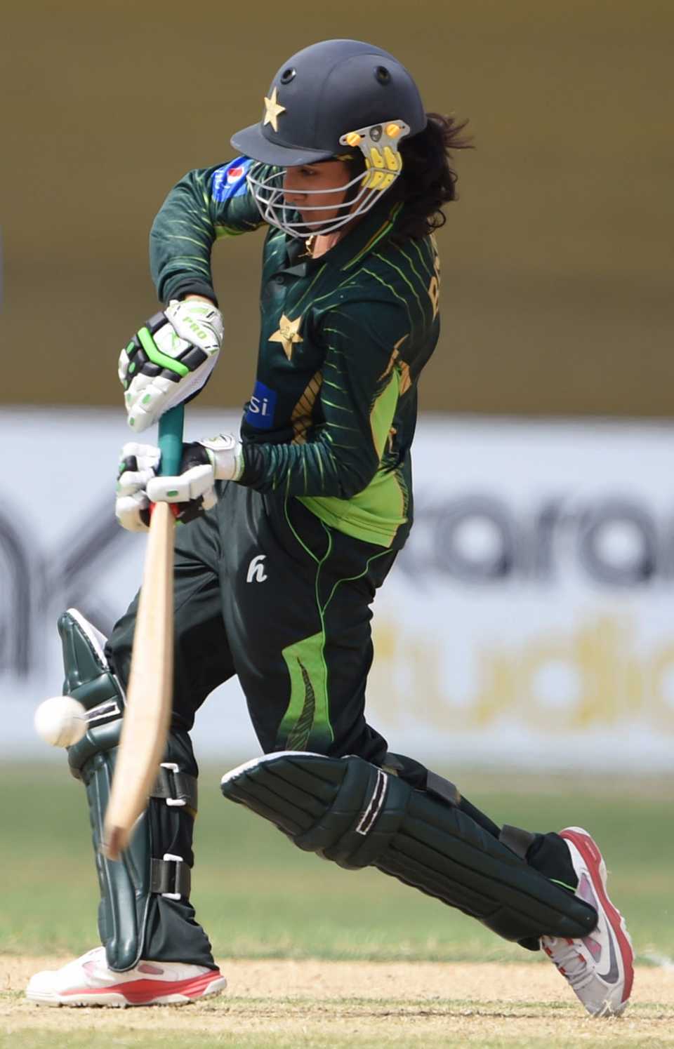 Bismah Maroof goes on the attack during her 92