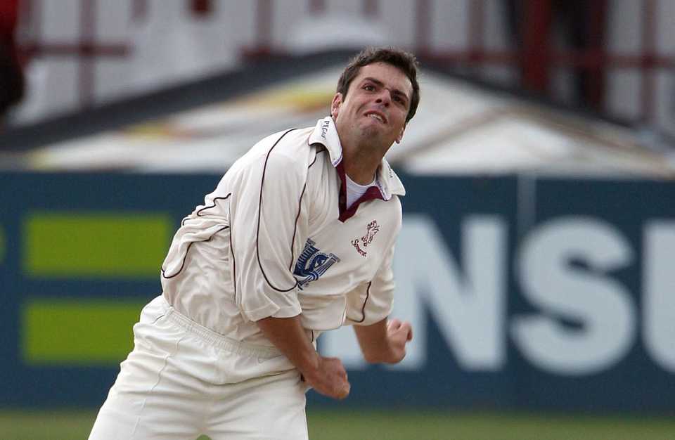Somerset's Mike Munday took 8 for 55, Somerset v Nottinghamshire, County Championship Division Two, Taunton, September 21, 2007 