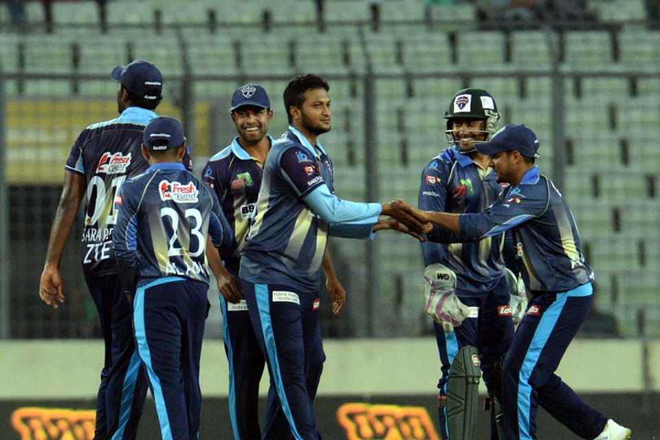 Rangpur Riders celebrate a wicket
