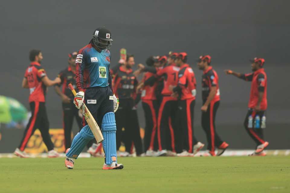 Chris Gayle was dismissed for 8 in his first BPL match 