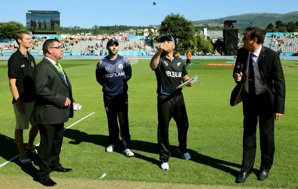 Preston Mommsen and Brendon McCullum at the toss