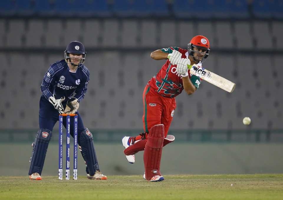 Zeeshan Maqsood hit 58 off 42 balls