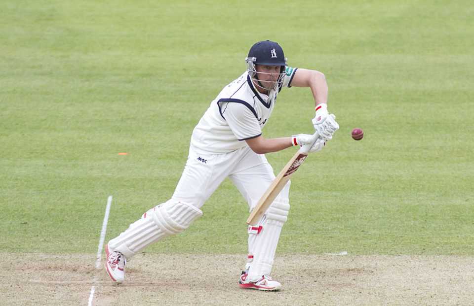 Get behind that: Jonathan Trott held firm, Middlesex v Warwickshire, Specsavers County Championship, Division One, Lord's, 2nd day, April 18, 2016