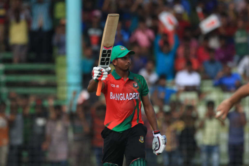 Mosaddek Hossain brought up his fifty off 72 balls