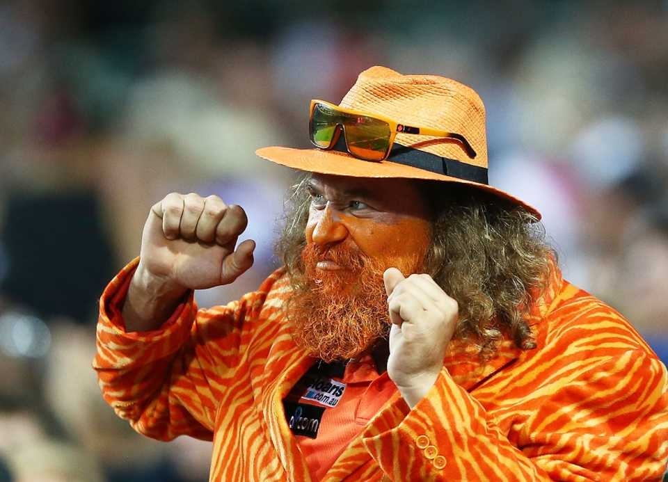 A Perth Scorchers fan is delighted after his team scores a boundary, Sydney Sixers v Perth Scorchers, Big Bash League, Sydney, December 27, 2016