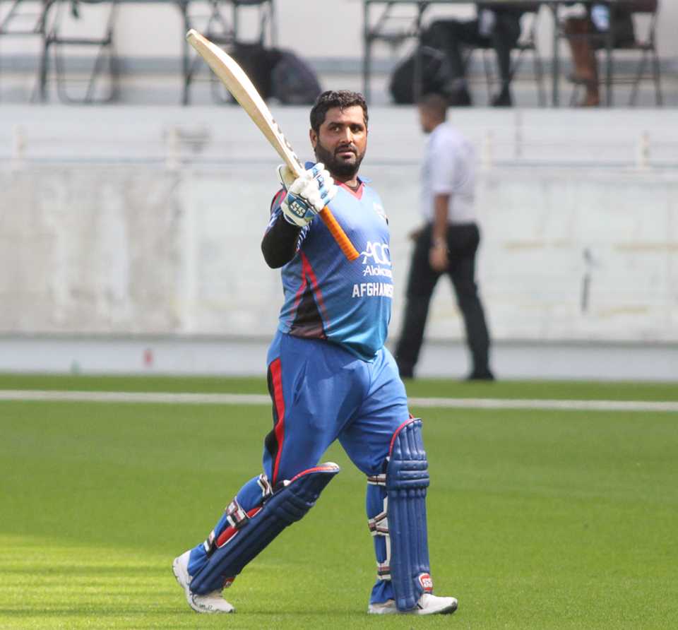Mohammad Shahzad acknowledges the crowd after being dismissed for 80, Afghanistan v Oman, Desert T20, 1st semi-final, Dubai, January 20, 2017