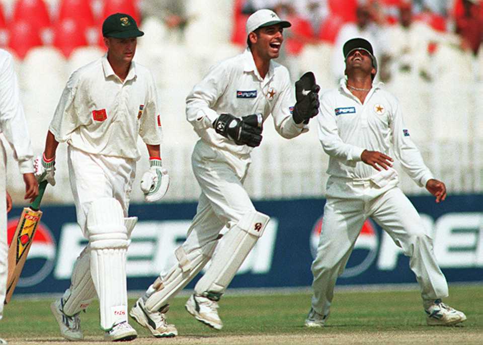 Substitute wicketkeeper Mohammad Wasim celebrates the dismissal of Gary Kirsten for 98, Pakistan v South Africa, 1st Test, Rawalpindi, 4th day, October 9, 1997