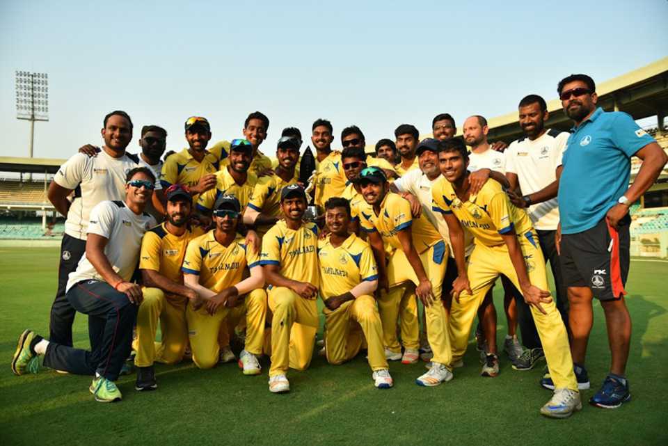 The Tamil Nadu team and support staff pose with the Deodhar Trophy, India B v Tamil Nadu, Deodhar Trophy, final, Visakhapatnam, March 29, 2017