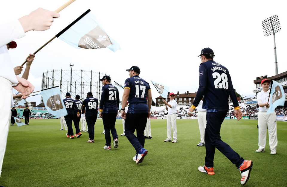 Essex players walk out to a guard of honour, Surrey v Essex, NatWest t20 Blast, The Oval, June 25, 2016
