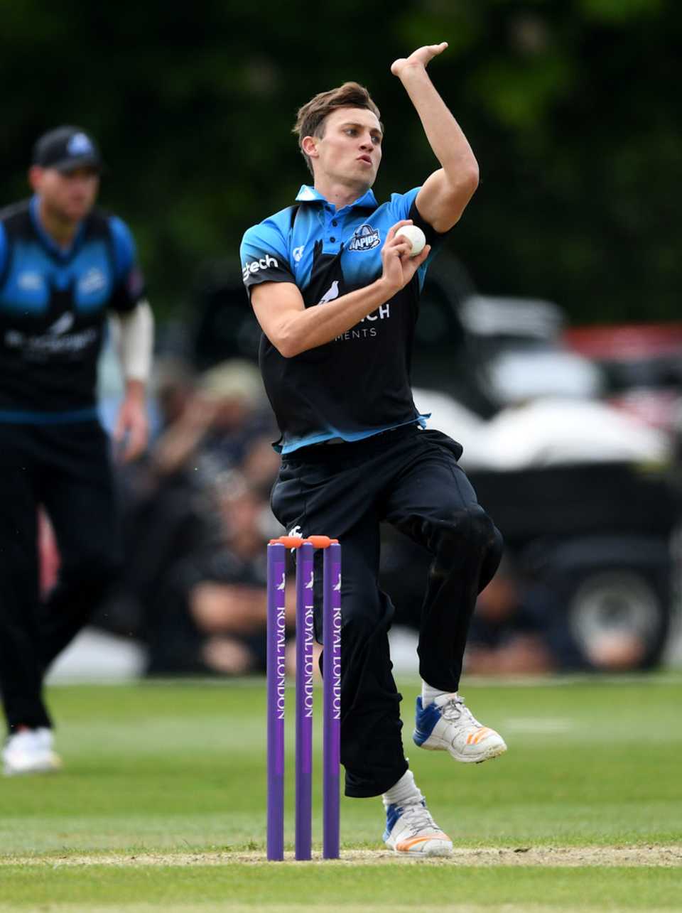 Ed Barnard bowls, for Worcestershire, Worcestershire v Warwickshire, Royal London Cup, Worcester, May 12, 2017