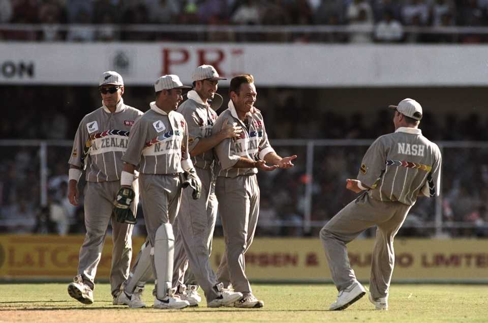 Dion Nash celebrates a wicket, New Zealand v England, World Cup, 1st match, Ahmedabad, February 14, 1996
