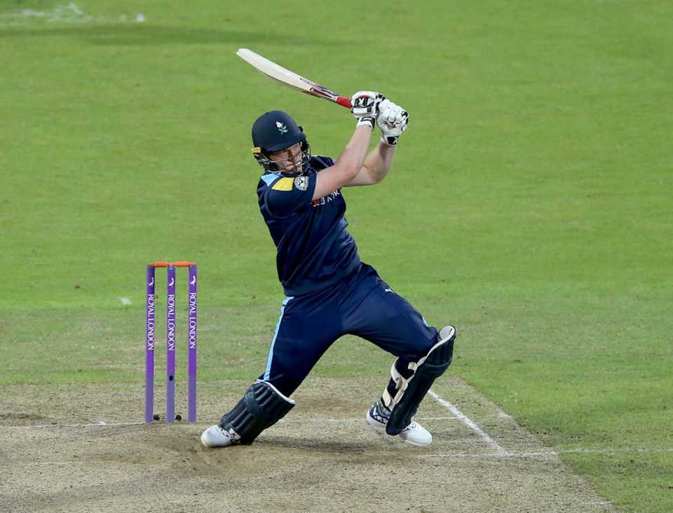 Matthew Waite's late spark was not enough for Yorkshire
