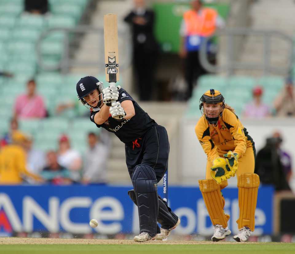 Claire Taylor drives, England v Australia, ICC Women's World Twenty20, 2nd semi-final, The Oval, June 19, 2009