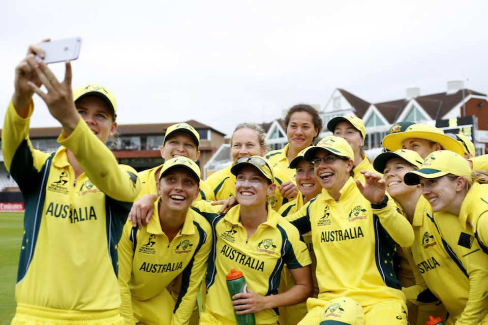 The Australian team poses for a selfie