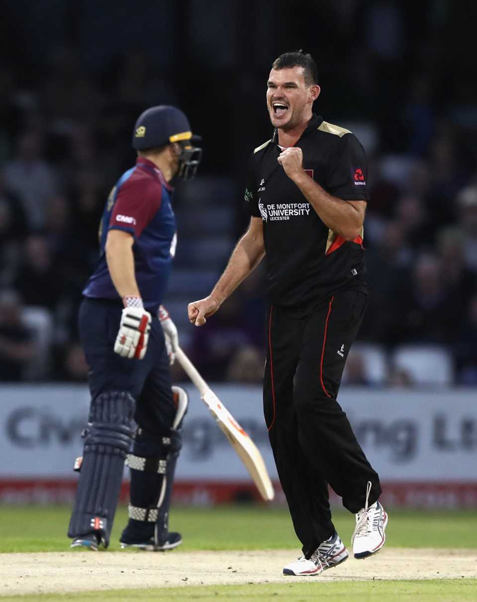 Clint McKay celebrates the wicket of Ben Duckett for 1