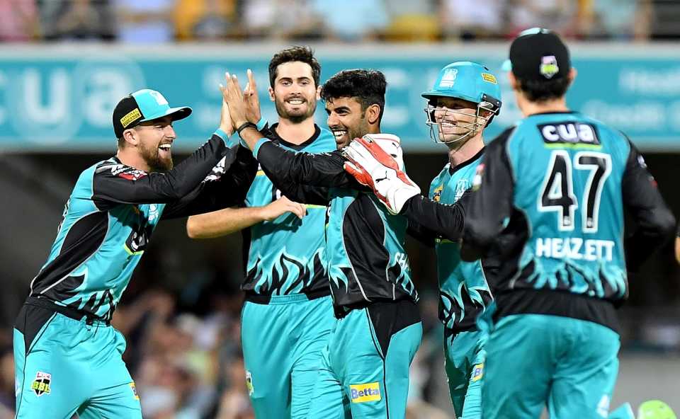 Shadab Khan celebrates a wicket, Brisbane Heat v Melbourne Stars, Big Bash League 2017-18, Brisbane, December 20, 2017