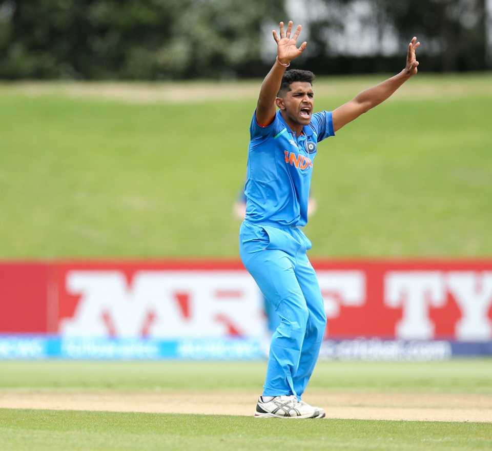 Shivam Mavi appeals for a wicket, India v Papua New Guinea, Under-19 World Cup, Tauranga, January 16, 2018