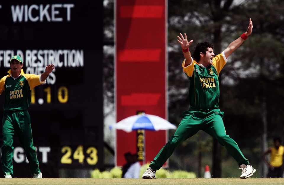 Wayne Parnell appeals for a wicket, Bangladesh v South Africa, 2nd quarter-final, Under-19 World Cup, Kuala Lumpur, February 24, 2008