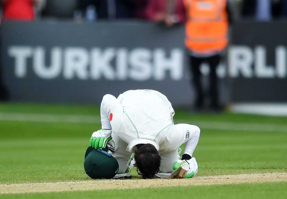 Imam-ul-Haq kisses the ground after hitting the winning runs, Ireland v Pakistan, Only Test, Malahide, 5th day, May 15, 2018