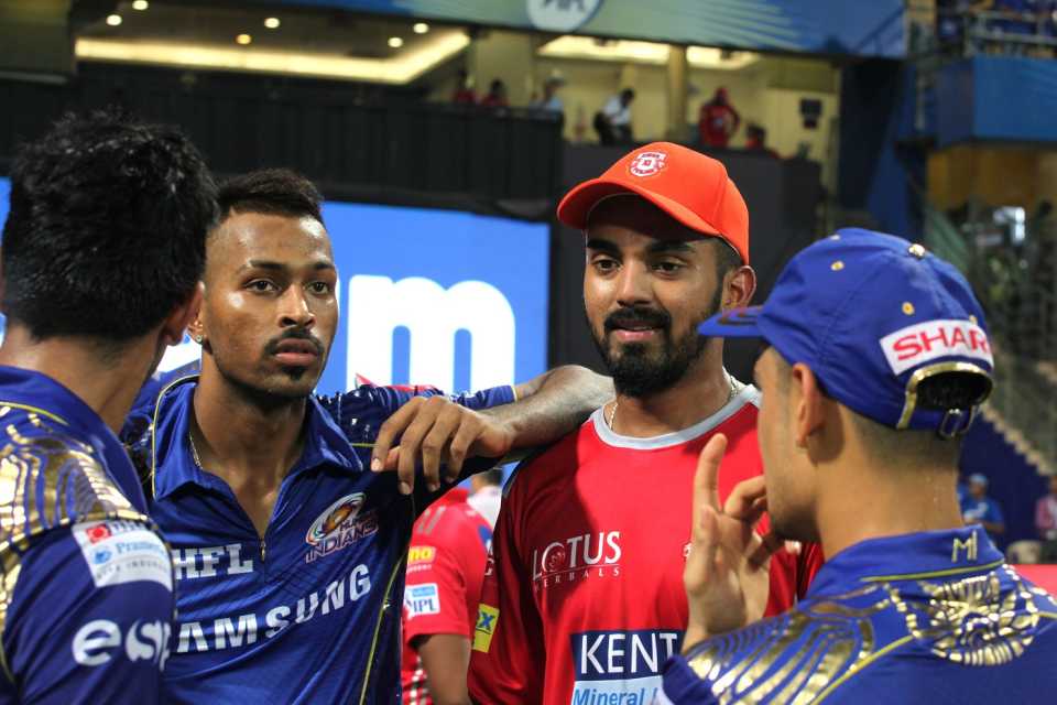 KL Rahul and Hardik Pandya have a chat after the game, Mumbai Indians v Kings XI Punjab, IPL 2018, Mumbai, May 16, 2018