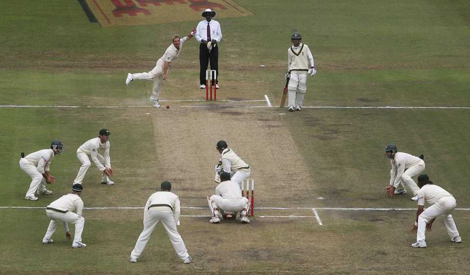 Shane Warne bowls to Ashwell Prince, South Africa v Australia, second Test, day five, Durban, March 28, 2006