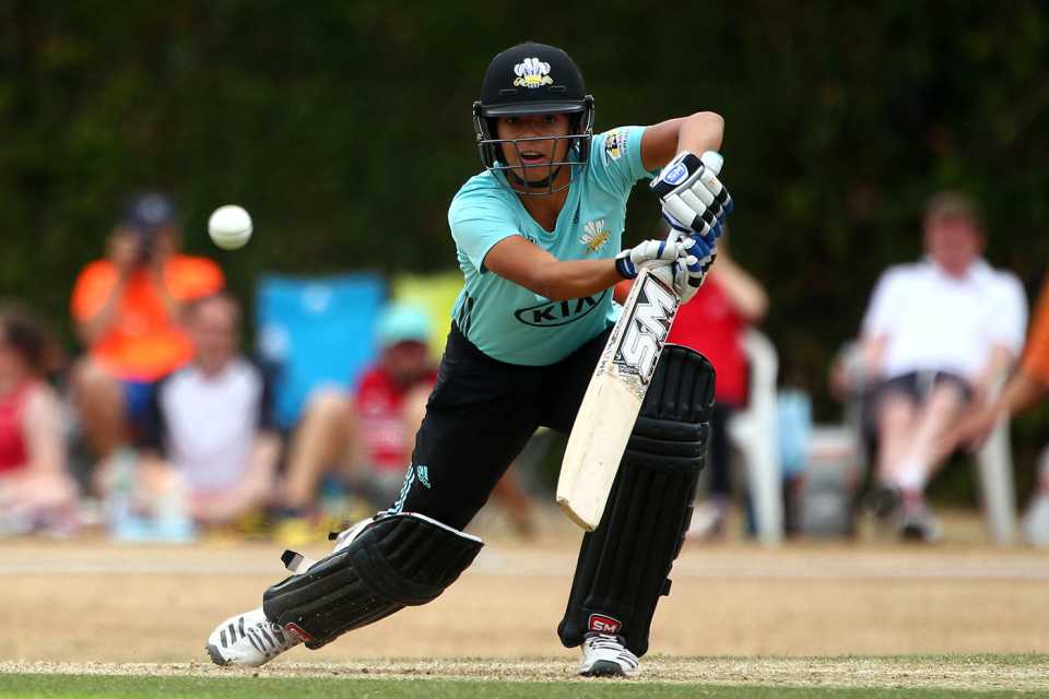 Sophia Dunkley drives through the covers, Surrey Stars v Southern Vipers, July 22, 2018
