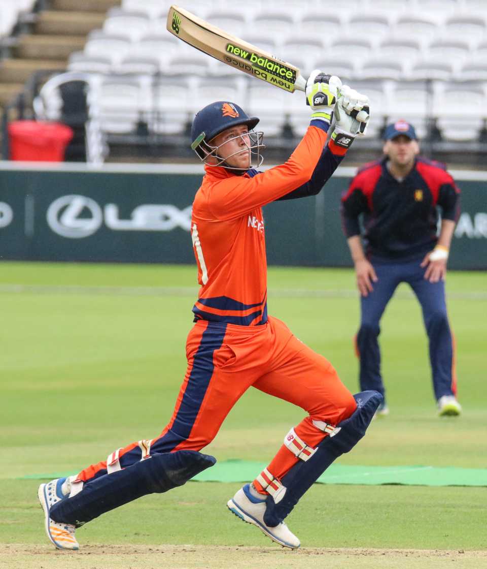 Tobias Visee drives a six over cover to bring up his half-century, MCC v Netherlands, MCC Tri-Series, Lord's, July 29, 2018