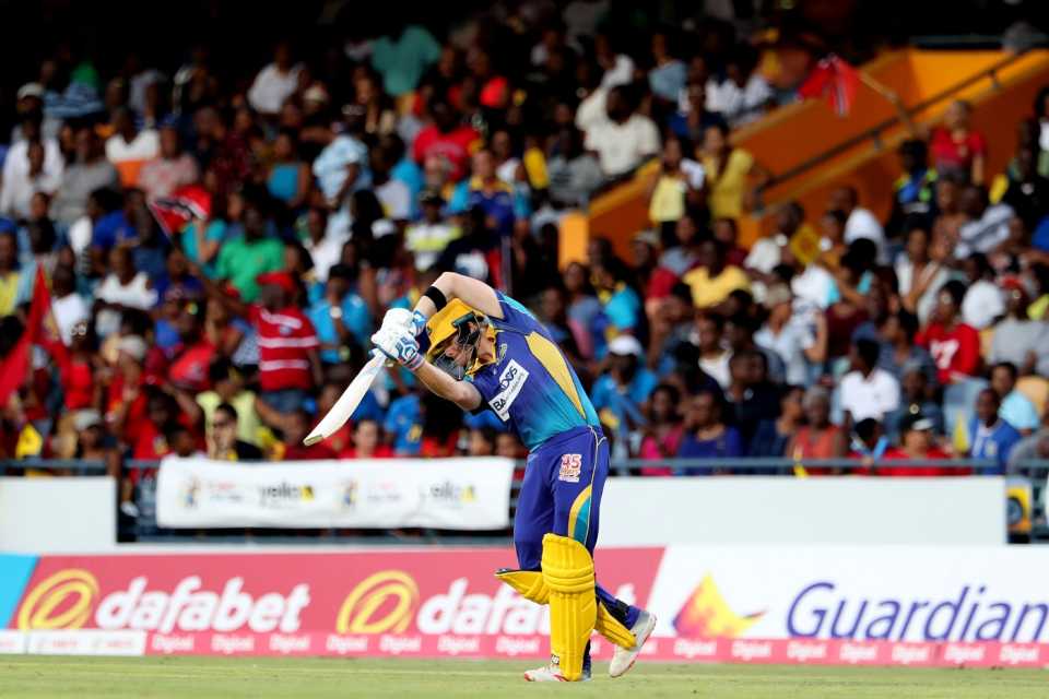 Steven Smith shadow practices on his way out to bat in a CPL match, Barbados Tridents v Trinbago Knight Riders, CPL 2018, Bridgetown, August 26, 2018

