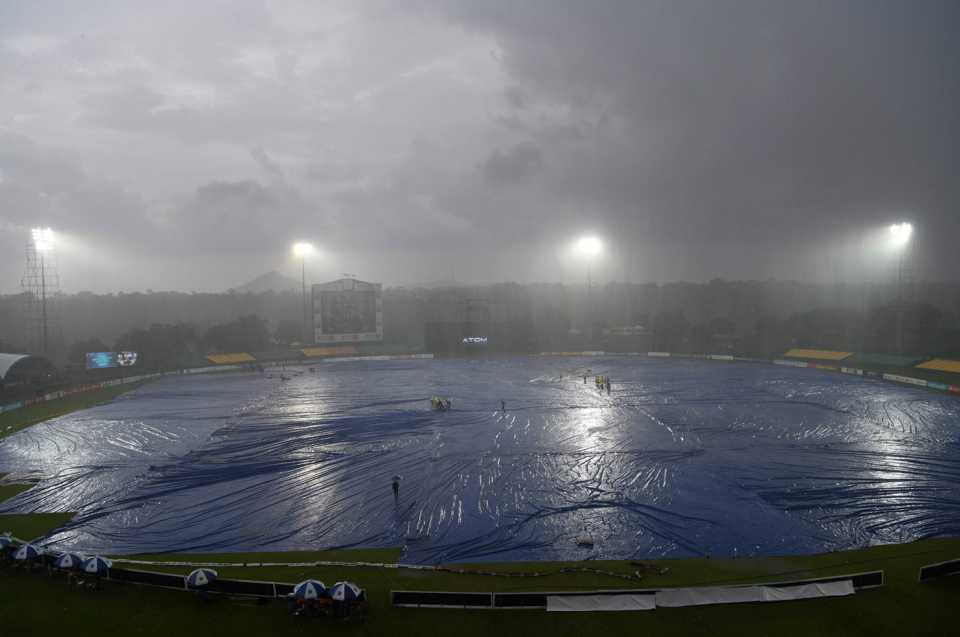 There was only one outcome likely once the heavens opened, Sri Lanka v England, 2nd ODI, Dambulla, October 13, 2018