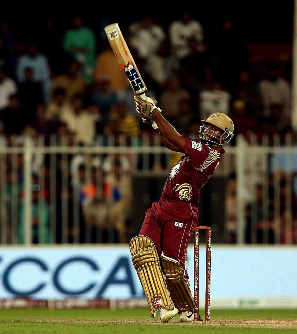 Nicholas Pooran goes for a big one, Northern Warriors v Punjabi Legends, T10 League, Sharjah, November 23, 2018
