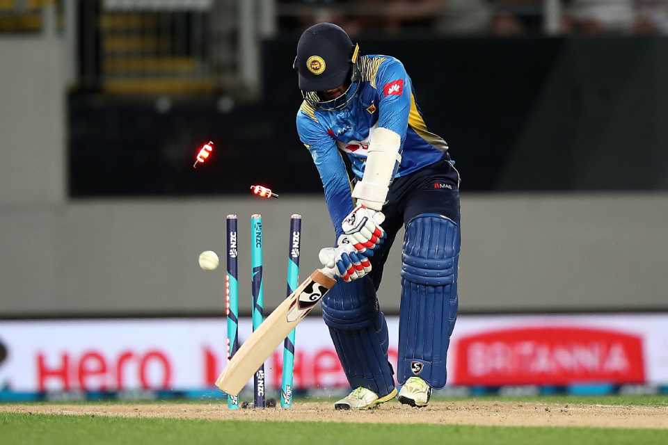 Dhananjaya de Silva is bowled by Lockie Ferguson, New Zealand v Sri Lanka, Only T20I, Auckland, January 11, 2019