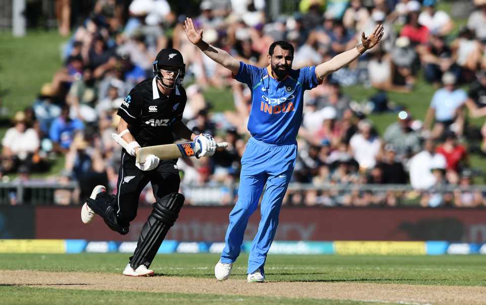 In Napier, Mohammed Shami became the fastest Indian bowler to take 100 ODI wickets